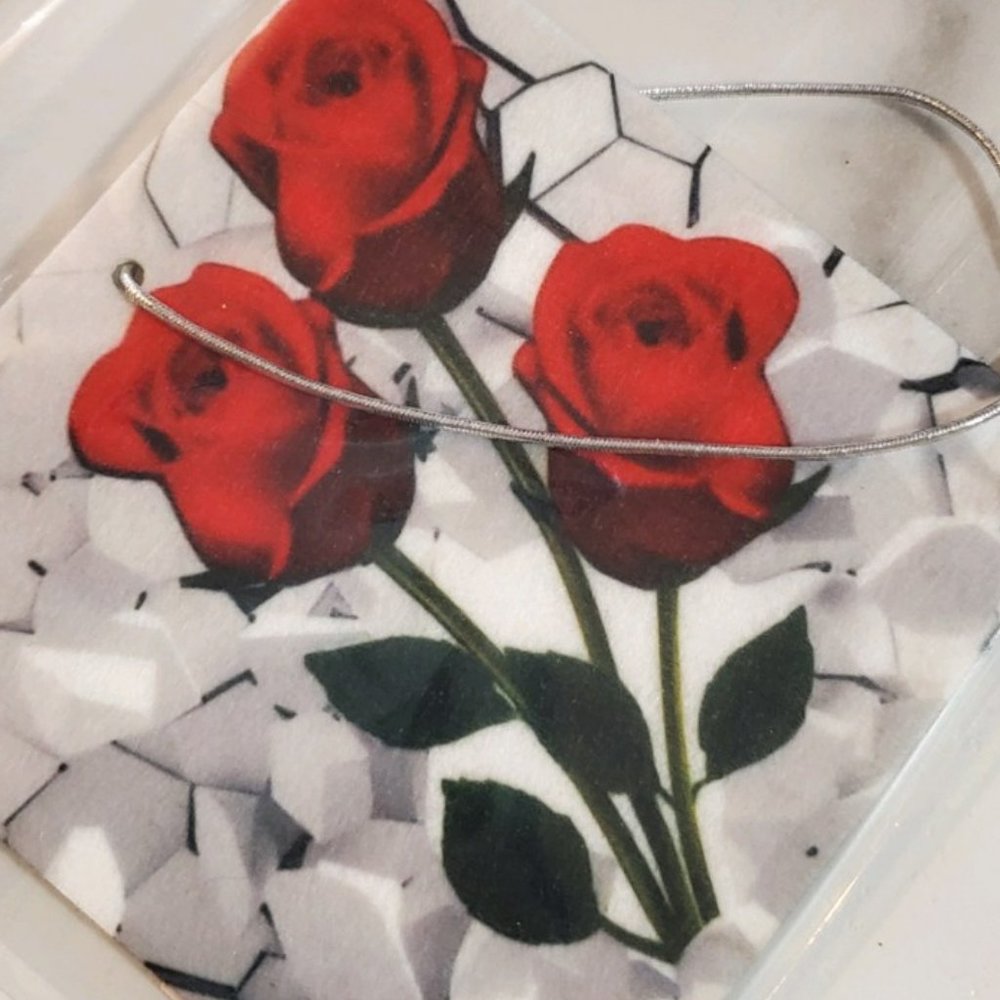 Red Roses Air Freshener - Picture 3 of 6